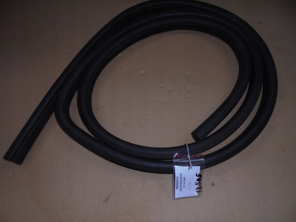 Купить Прокладка правая перед maserati quattroporte v 2006