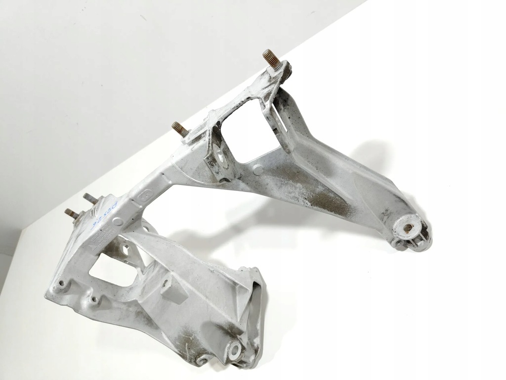 фото №7, Porsche boxster 981 рама важіль кронштейн задня