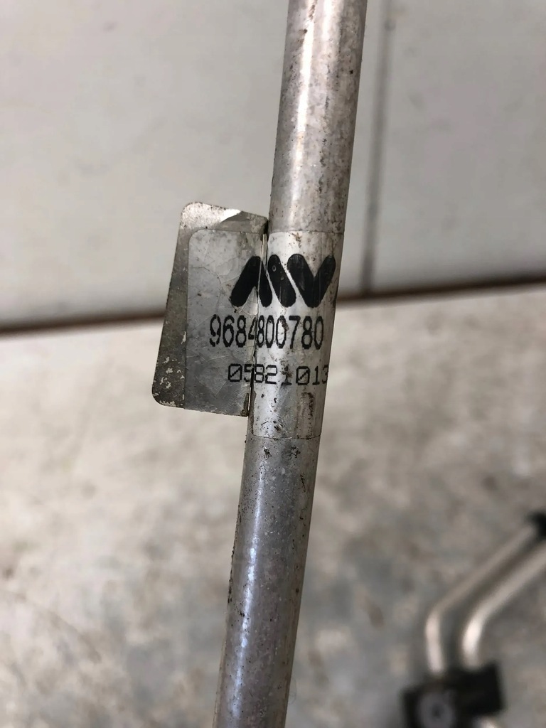 фото №6, Шланг кондиционера citroen c3 i 9684800780