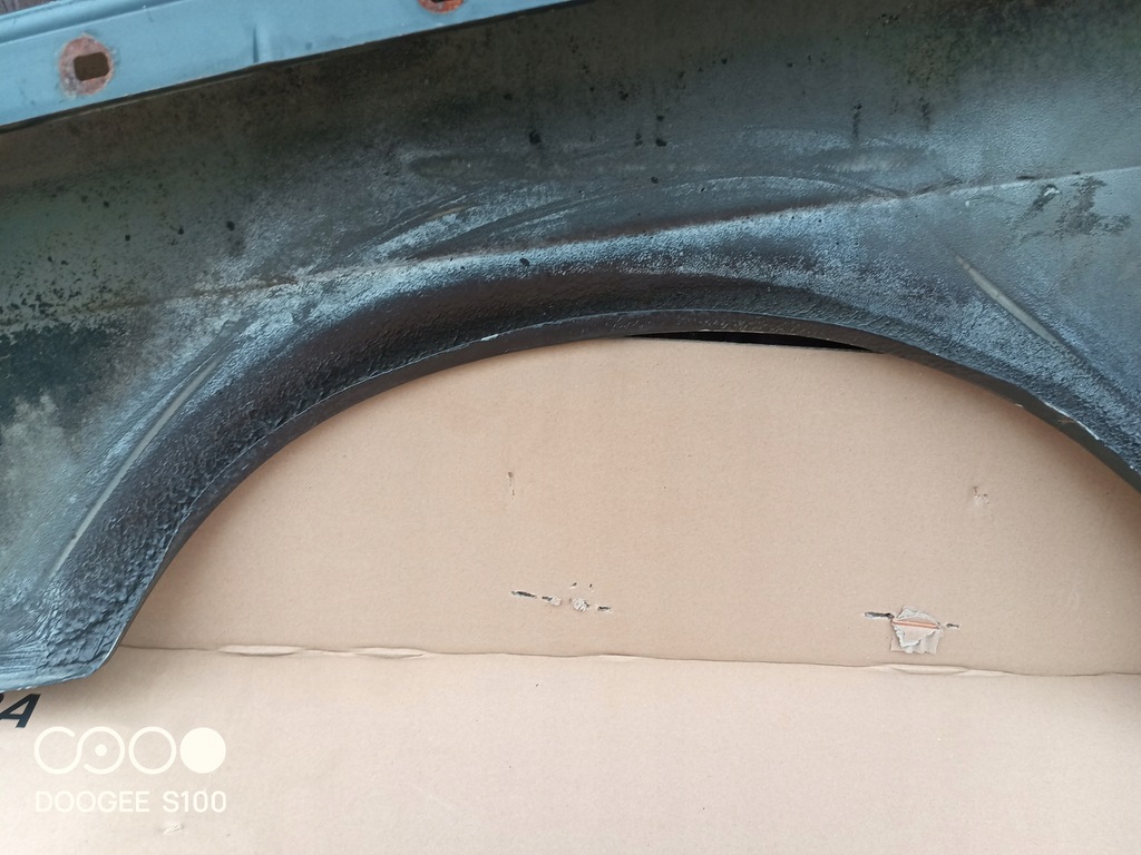 фото №9, Mercedes w126 sec coupe крила правий перед оригінальний bez корозія