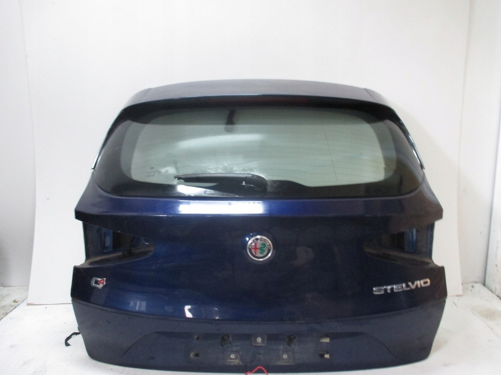 фото №1, Крышка багажника задняя alfa romeo stelvio