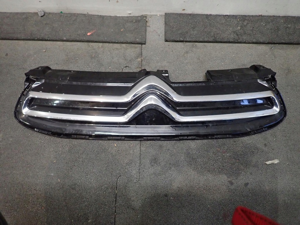 фото №1, Решітка радіатора citroen c1 ii 2014- 53121-0h030