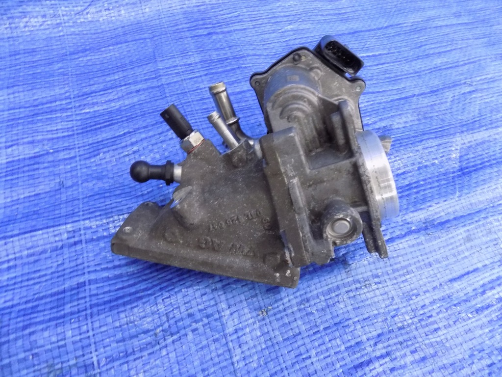 фото №1, Дроссельная заслонка vw golf vii 2,0tdi crb