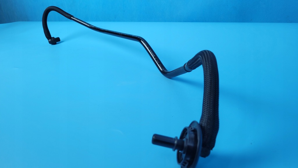 фото №12, Mercedes w206 c200 23r шланг вакуумa усилитель тормозов a2064304100