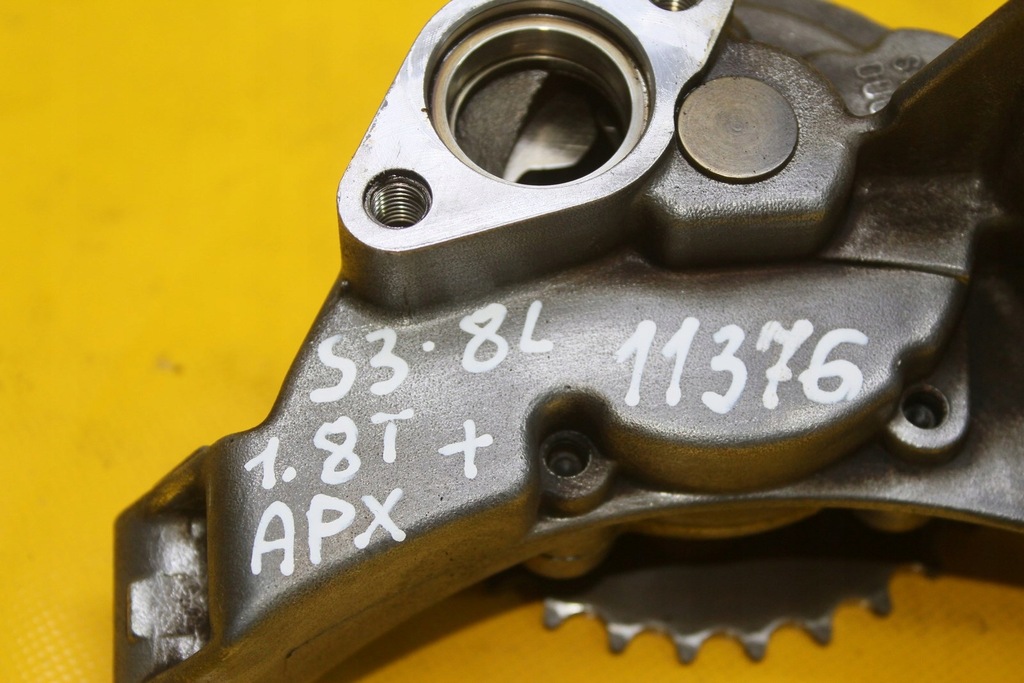 фото №9, Насос масла audi s3 8l 1.8 t apx 06a115105