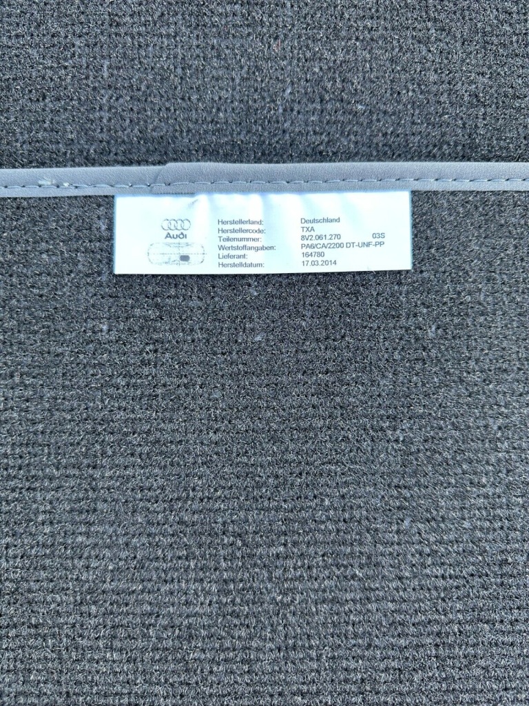 фото №7, Коврики велюровые audi a3 8v2061270 rl