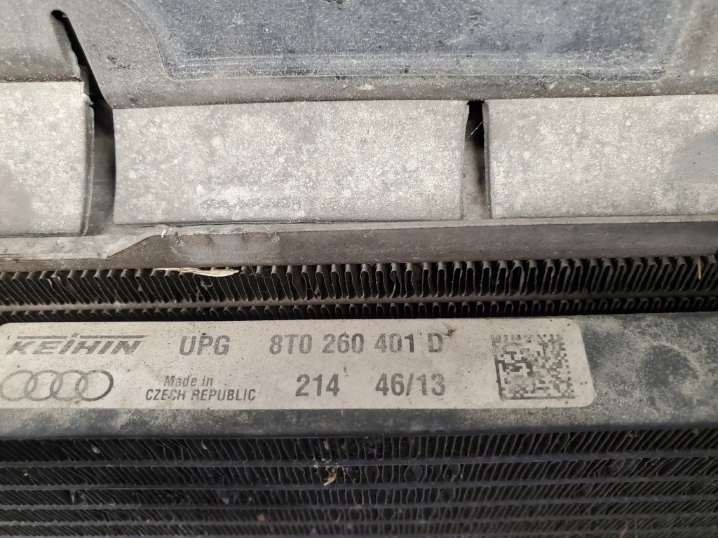 Купити Audi q5 2.0 benzin 162kw 8t0260401d набір радіатор води oem