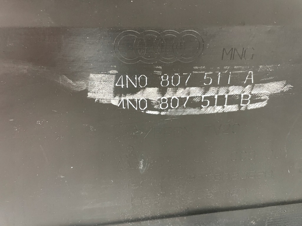 фото №13, Audi a8 d5 17r бампер задняя задний 4n0807511a