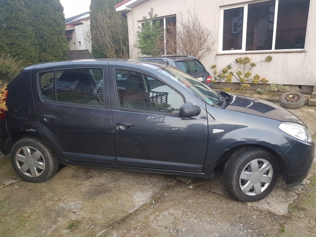 Dacia sandero 1 1 генератор 1,4 бензин Київ