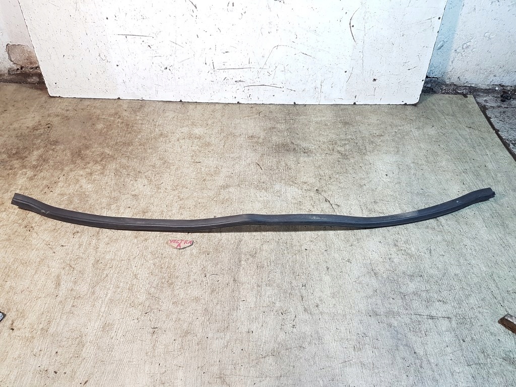 фото №1, Прокладка жабо капот opel vectra a lift