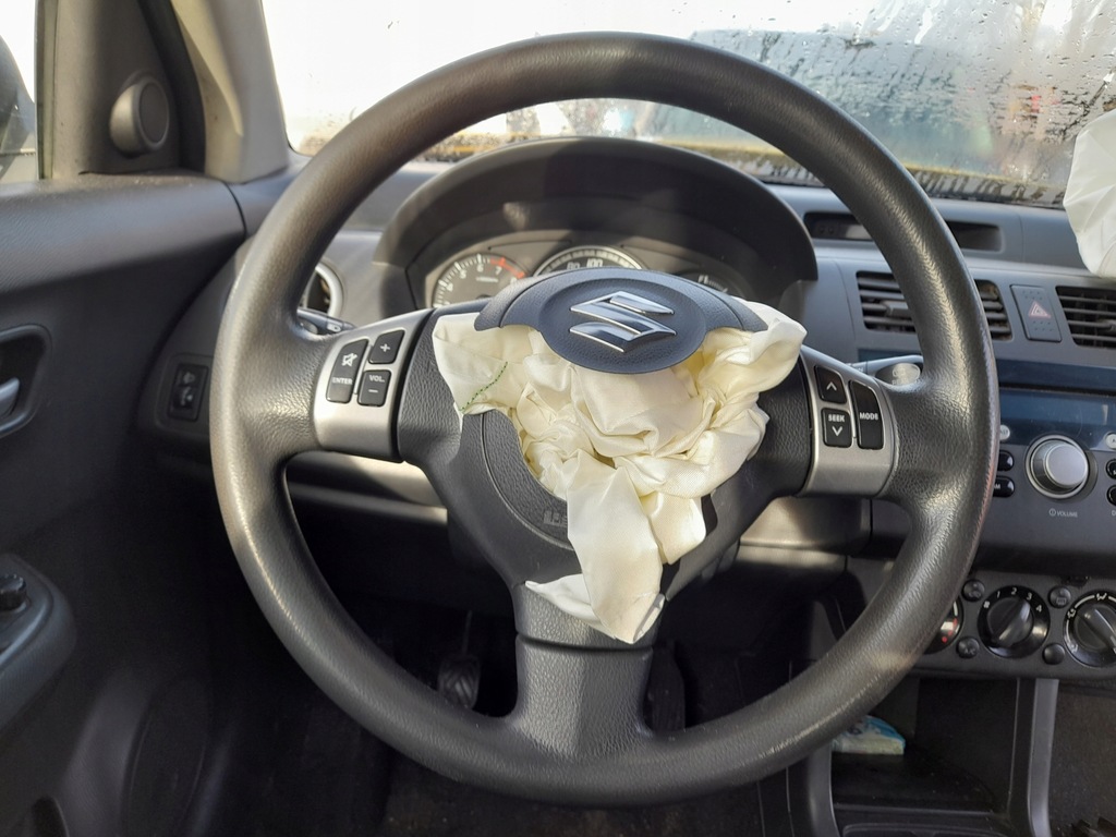 фото №14, Suzuki swift iv повітропровід