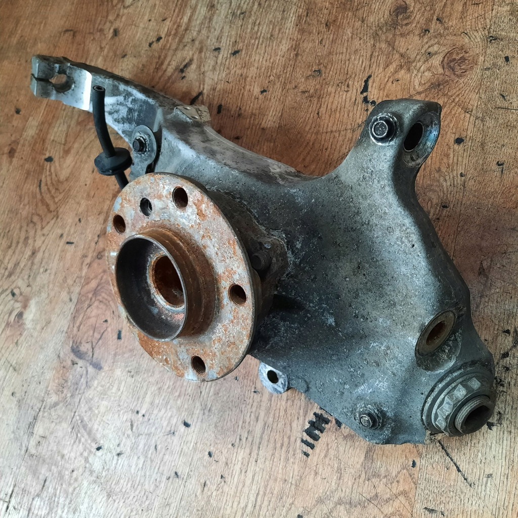 фото №6, Поворотний кулак права передня bmw f07 xdrive