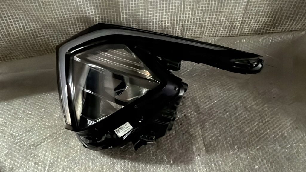 фото №2, Kia sportage 2021- лампа левая передняя перед