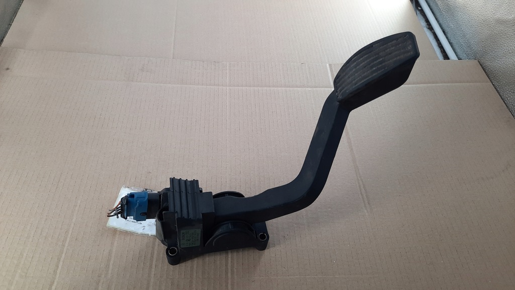 фото №1, Потенциометр газа fiat punto ii 1.2b 00r