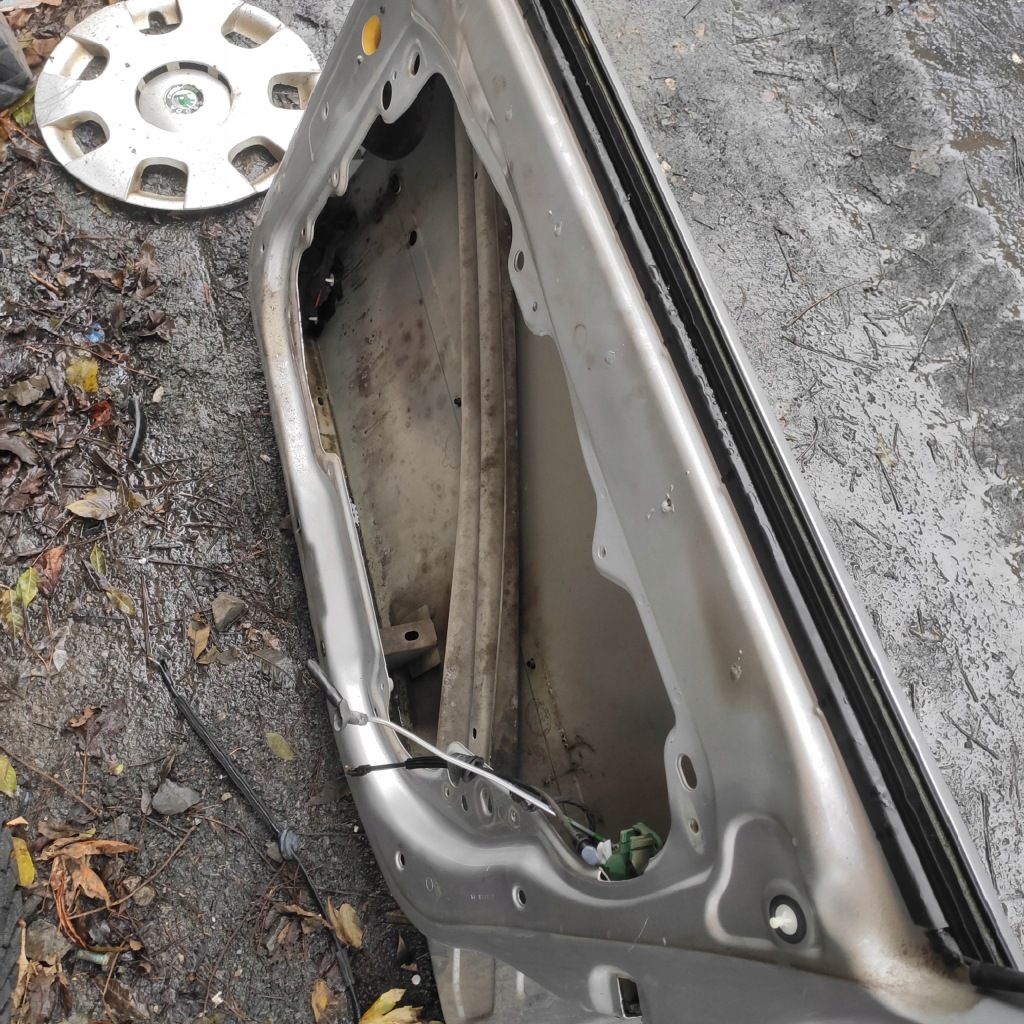 фото №4, Дверь правое правый перед seat cordoba 2 ii 2004