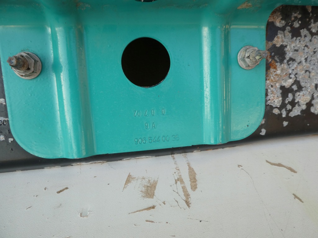 Бампер задний балка задний  mercedes sprinter 906 doka Киев