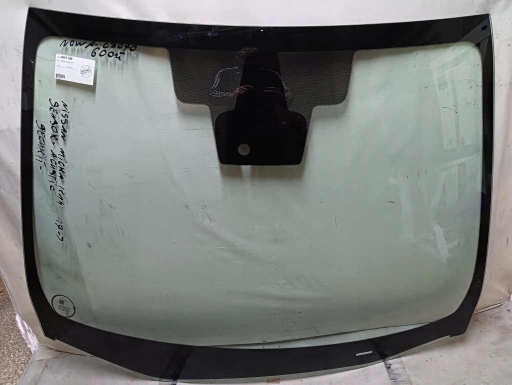 фото №1, Стекло передняя nissan micra k14 2017- датчик acustic