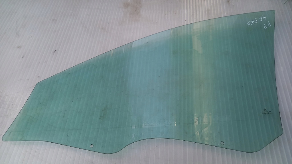 фото №3, Стекло правая перед citroen c5 04r