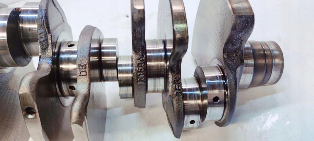 Wał коленчатый audi a4 b7 a6 c6 q7 3.0 tdi 059a 059101ah 40 Киев