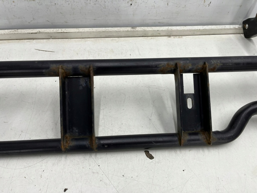 фото №14, Балка бампера iveco daily 4 iv 2014r.- задние усилитель порог подножка