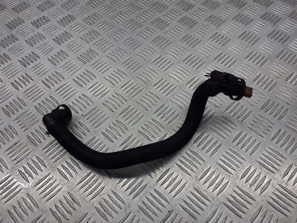 фото №1, Вентиляция картера шланг citroen c3 picasso 1.4