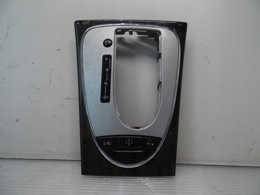 фото №2, Панель рамка dekor домкрата airmatic mercedes w211