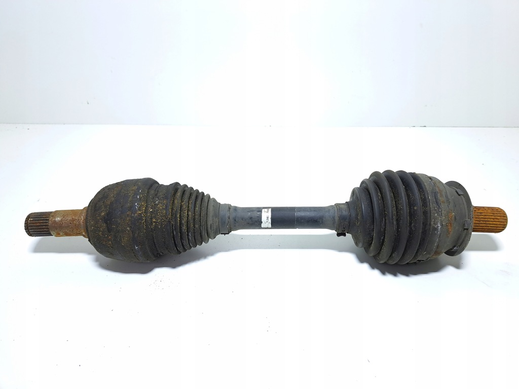 фото №1, Mercedes w176 w246 q30 приводной вал левая 2463309400