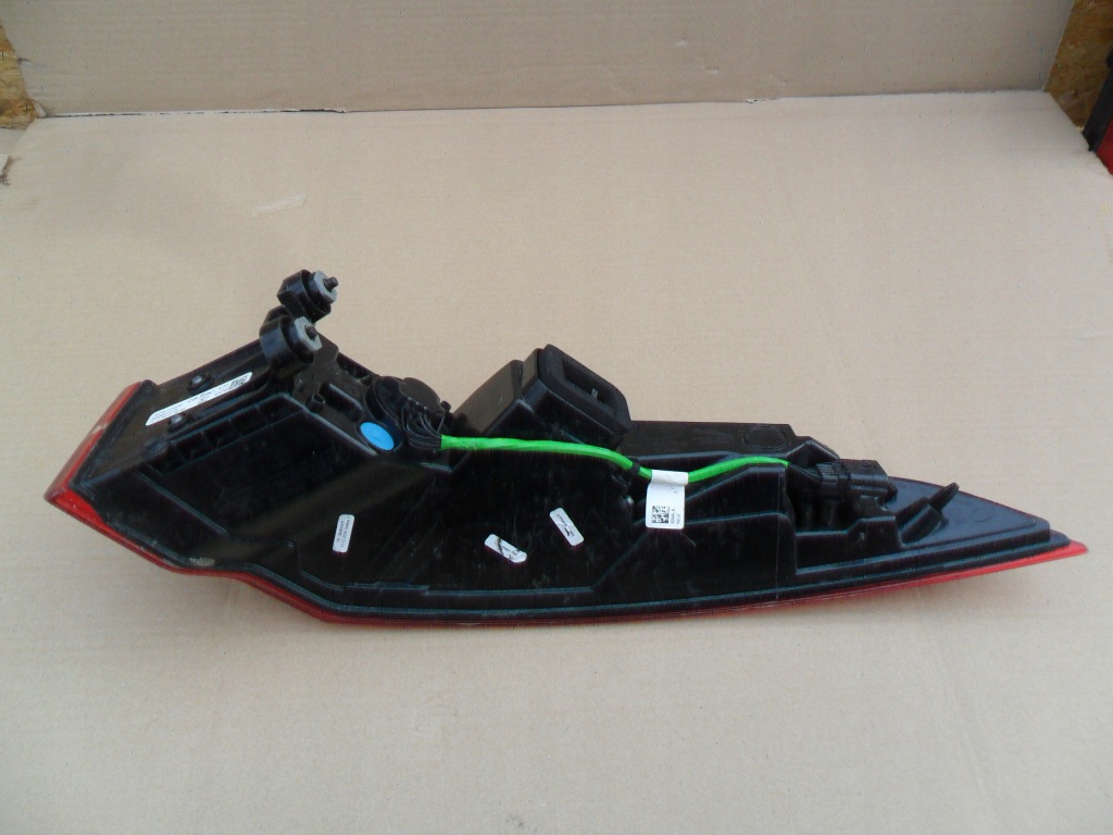 Jaguar 1 pace x590 фара задні задня led Недорого