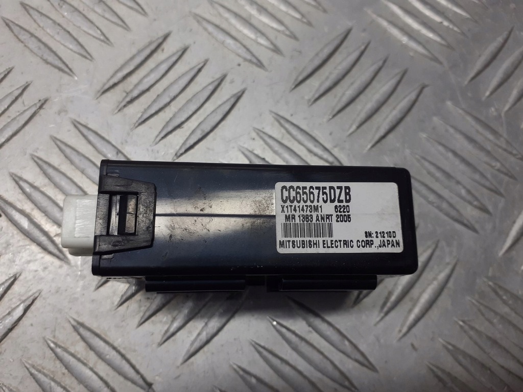 фото №1, Модуль замка центрального mazda 5 2.0 cc65675dzb