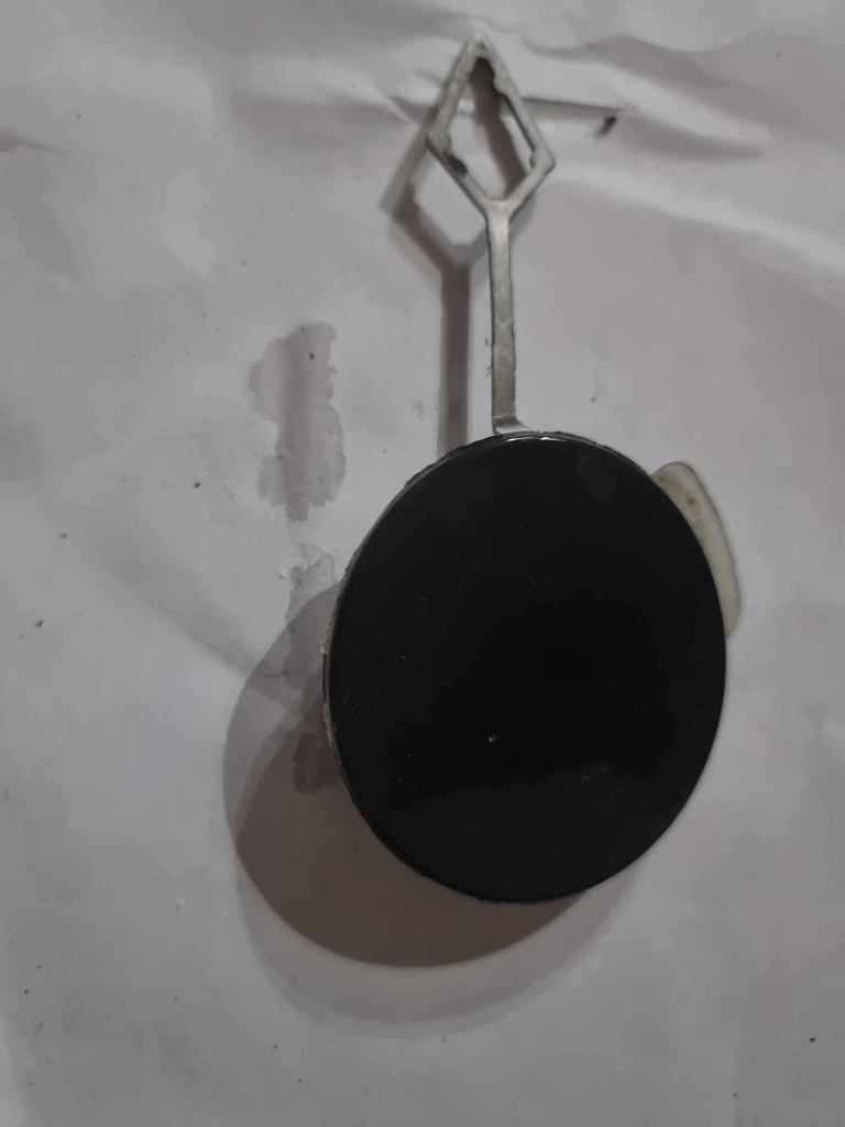 фото №1, Land range rover velar - zaśklepka фаркоп бампера задняя j8a2-17e810