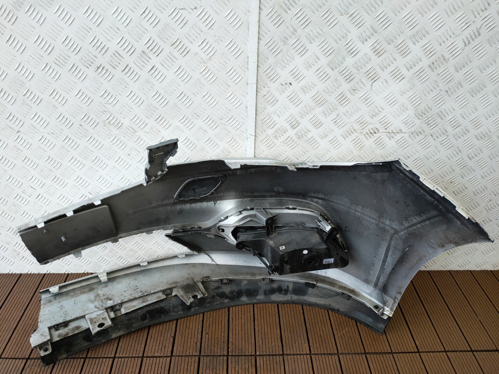 Купити Opel astra v k 19-22 рестайлінг  бампер протитуманна фара правий + решітка + заглушка набір