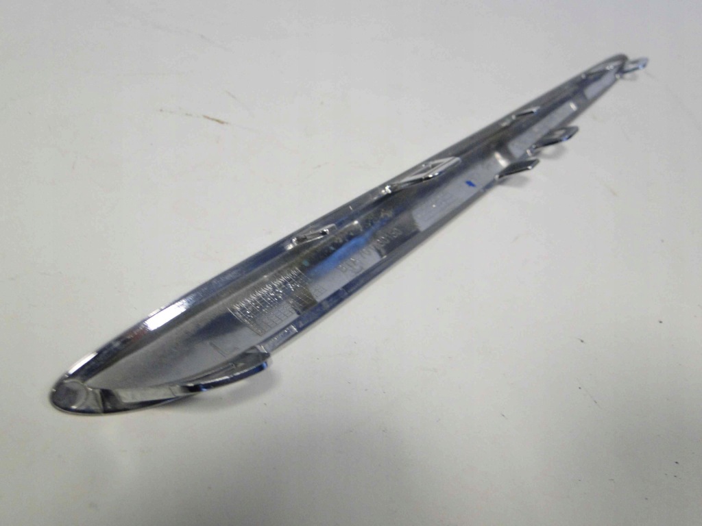 Mercedes молдинг левая хром решетка cls 257 Оригинал