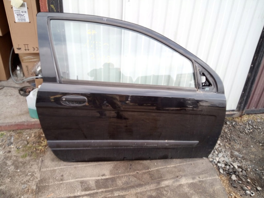 фото №1, Chevrolet aveo 2004 -11 двері праве чорні 3 двері