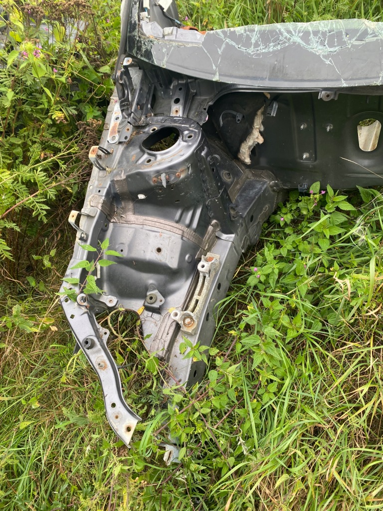 фото №4, Toyota avens t27 t29 чверть перед права 2009-2017