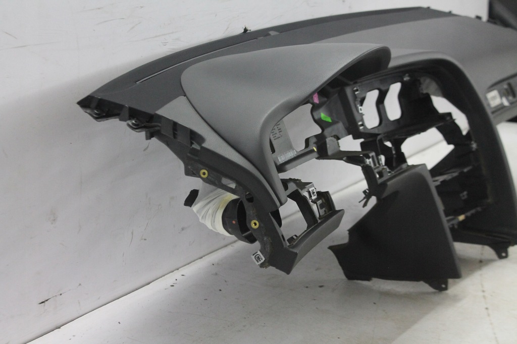 фото №9, Консоль панель приладів ремені подушка безпеки audi a6 c6 04-08 euro