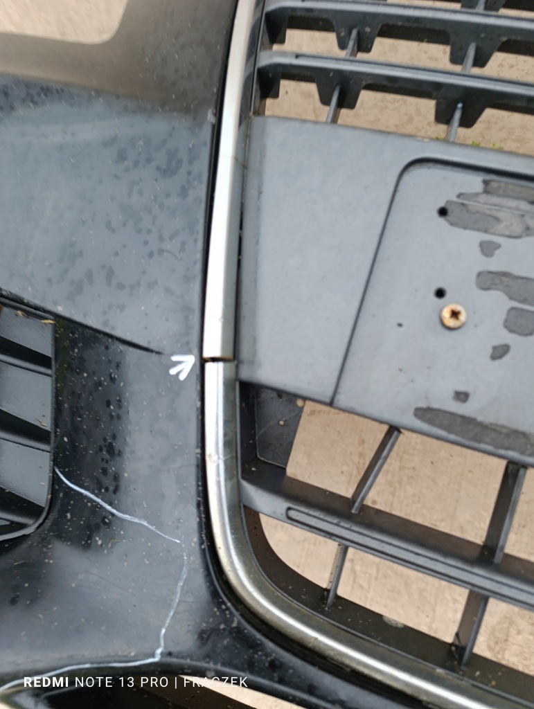 Audi a4 b8 бампер решётка радиатора перед передний lz9y Киев