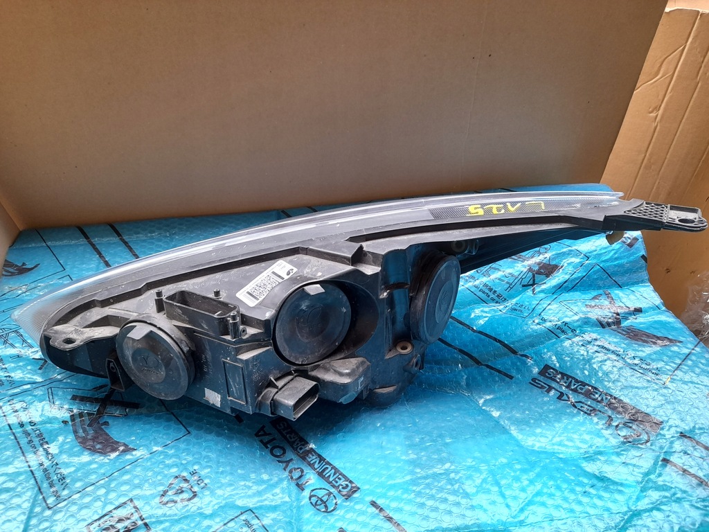 фото №7, Ford focus iii lift лампа права