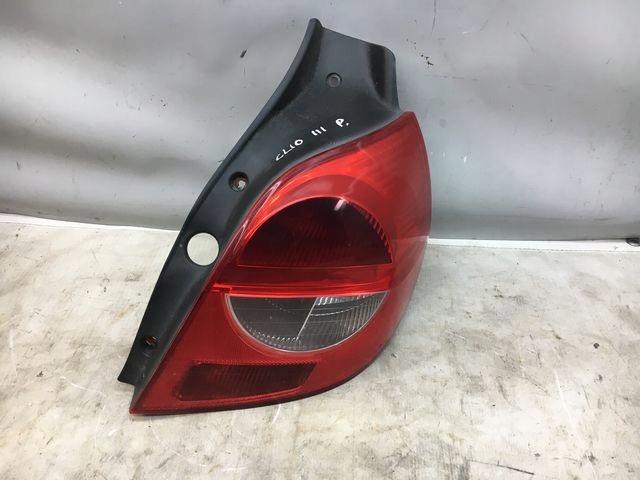 фото №1, Renault clio iii лампа правая задняя valeo