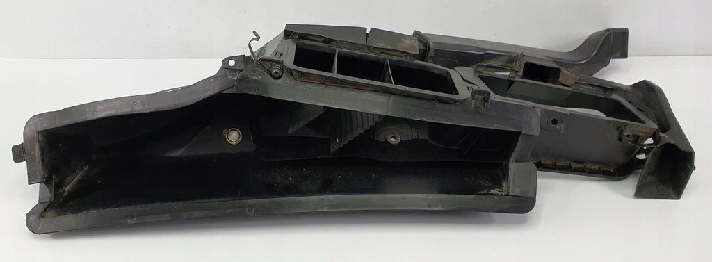 фото №1, Ловець повітрозабірник повітря mercedes glk x204 3.0 cdi