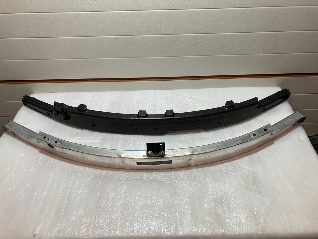 фото №1, Балка бампера передний tesla 3