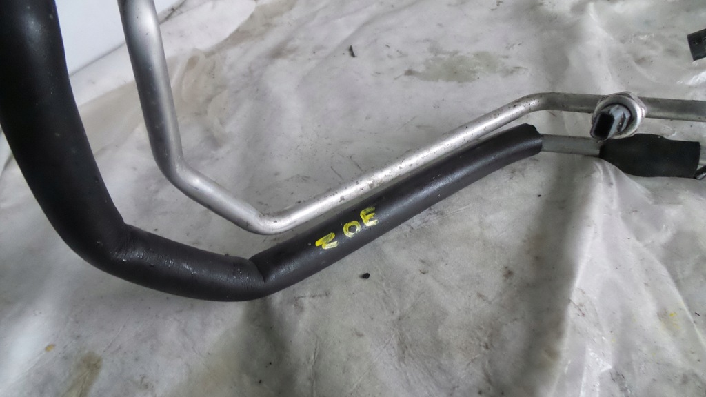 фото №10, Шланг кондиціонера renault zoe 924477415r трубка кондиціонер 924489058r