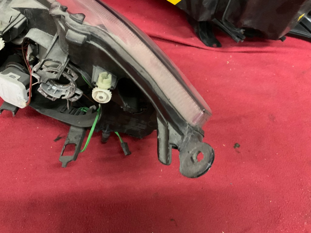 Ford focus mk1 фара левая правый  ксенон Оригинал