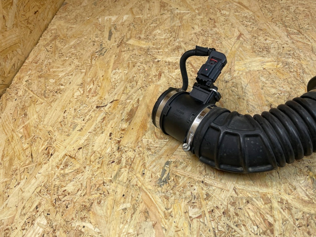 фото №5, Впуск повітрозабірник труба шланг повітря opl corsa e 1.4t 13492952 2014-