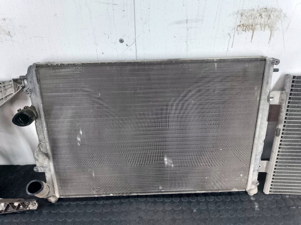 Набор радиатор woda кондиционер вентилятор dacia logan 872256l 1.5 dci Цена