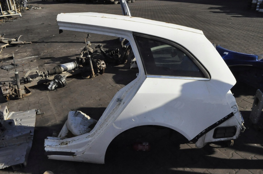 фото №1, Opel insignia a kombi чверть крила лівий задня задній