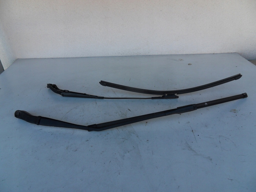 фото №1, Mercedes a-klasa w169 lift 08-12 рычаги дворник передние комплект