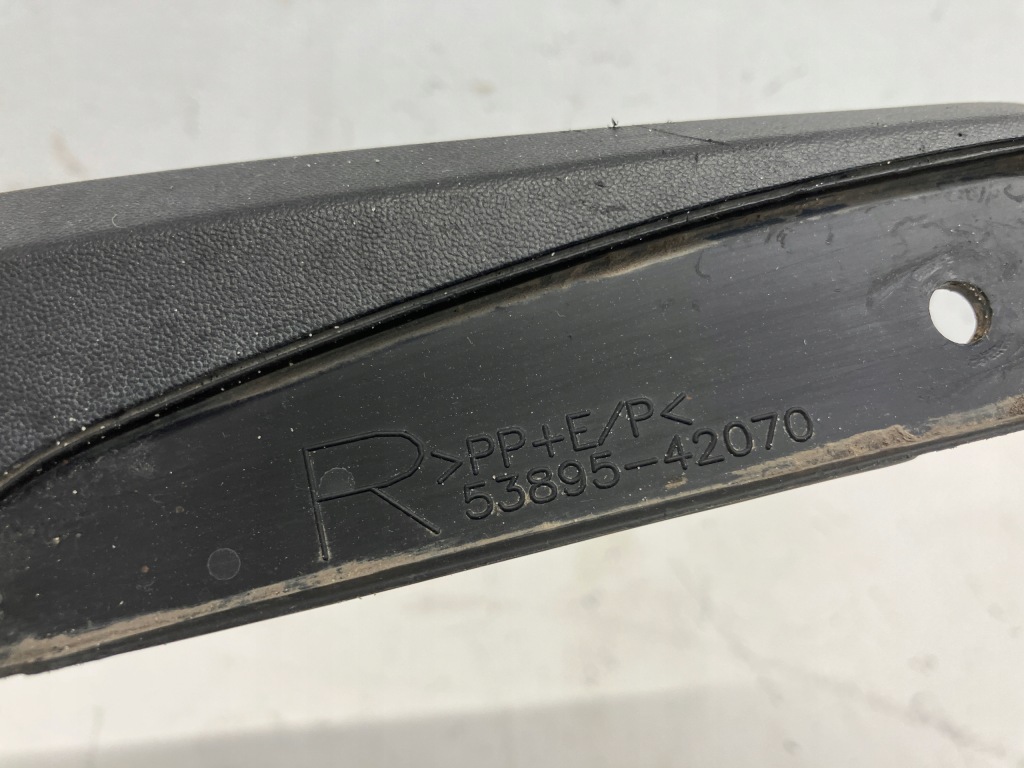 фото №4, Rav4 v бризковик передній правий перед przed колесом