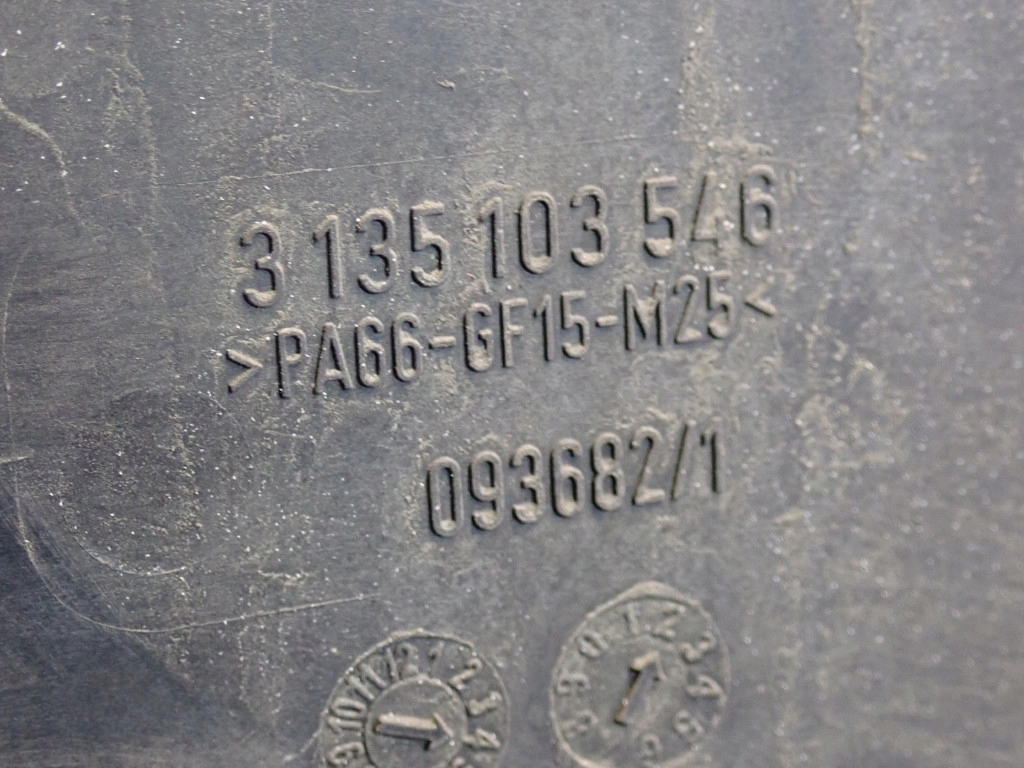 фото №5, Mazda 3 i bk 03-06 1.6 d вентилятор радіатора 3135103546 1137328148