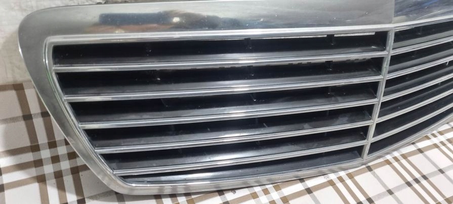 фото №8, Решітка радіатора решітка радіатора mercedes w211 a2118800583