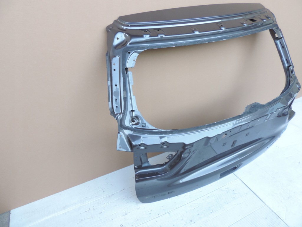 фото №2, Jeep compass 2017 2018 крышка багажника задняя